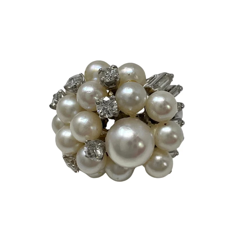 Ladies rings party wear-Platinum Ring with Pearls and Diamonds