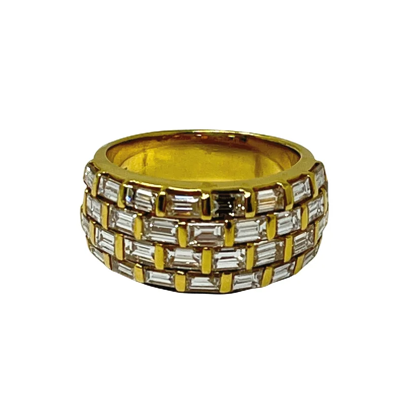 Ladies rings worldwide trends-18K Gold Ring with 32 Baguette Diamonds