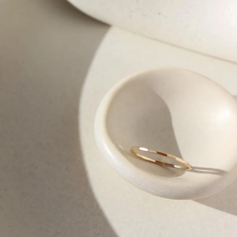 Ladies rings gift ideas-Simple Band in 14k Gold