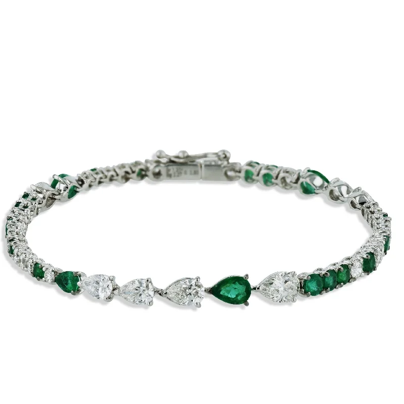 Ladies bracelets youthful looks-Diamond and Emerald 18K White Gold Bracelet