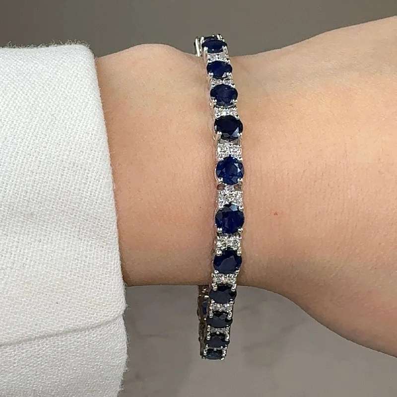 Ladies bracelets artistic designs-Round Brilliant Diamond and Sapphire 4 Claw Bracelet BRDS45345