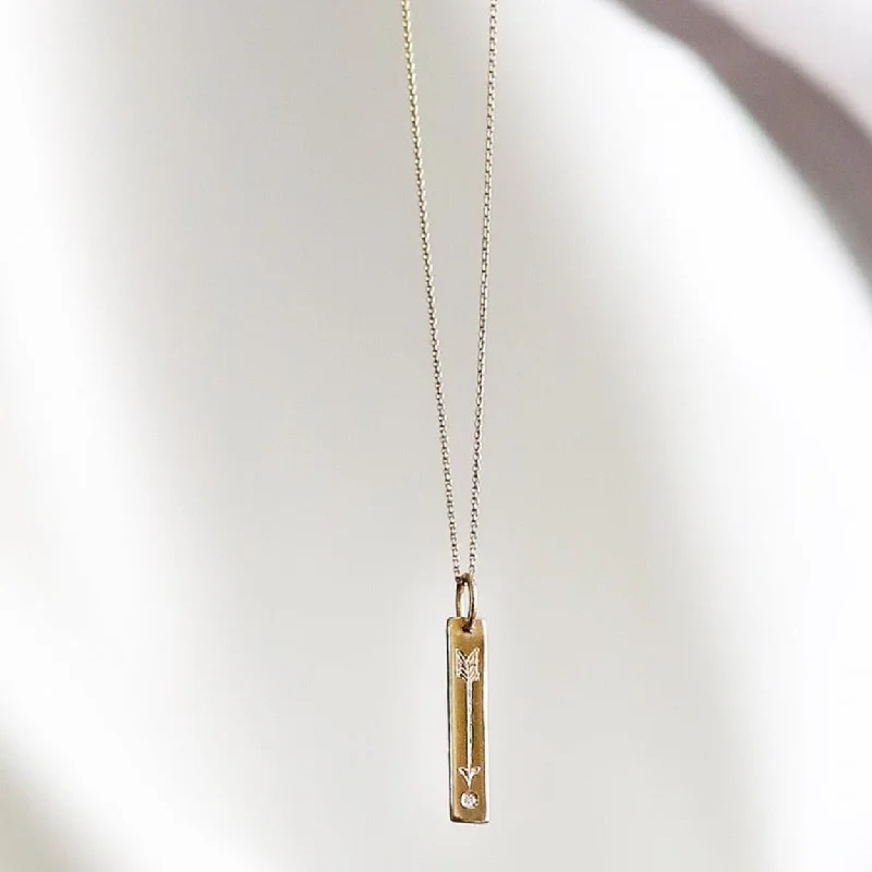 Ladies necklaces festive gifts-BAYLEE ARROW BAR NECKLACE