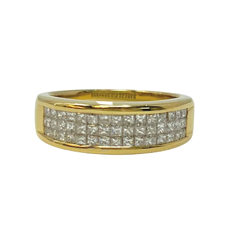 Ladies rings proposal gifts-18K Gold Ring with Invisible Set Diamonds